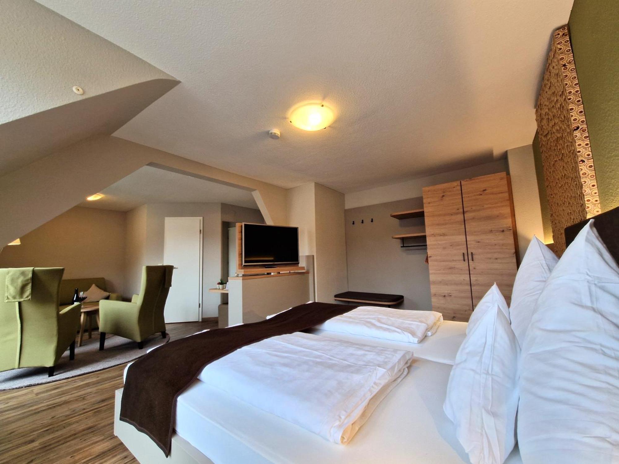 Hotel-Gasthaus Goldener Engel Glottertal Zewnętrze zdjęcie