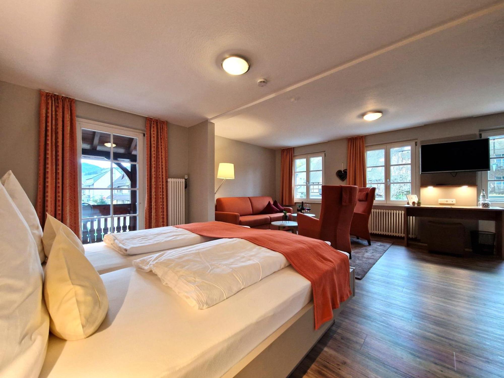 Hotel-Gasthaus Goldener Engel Glottertal Zewnętrze zdjęcie